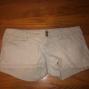 American eagle shorts size small
